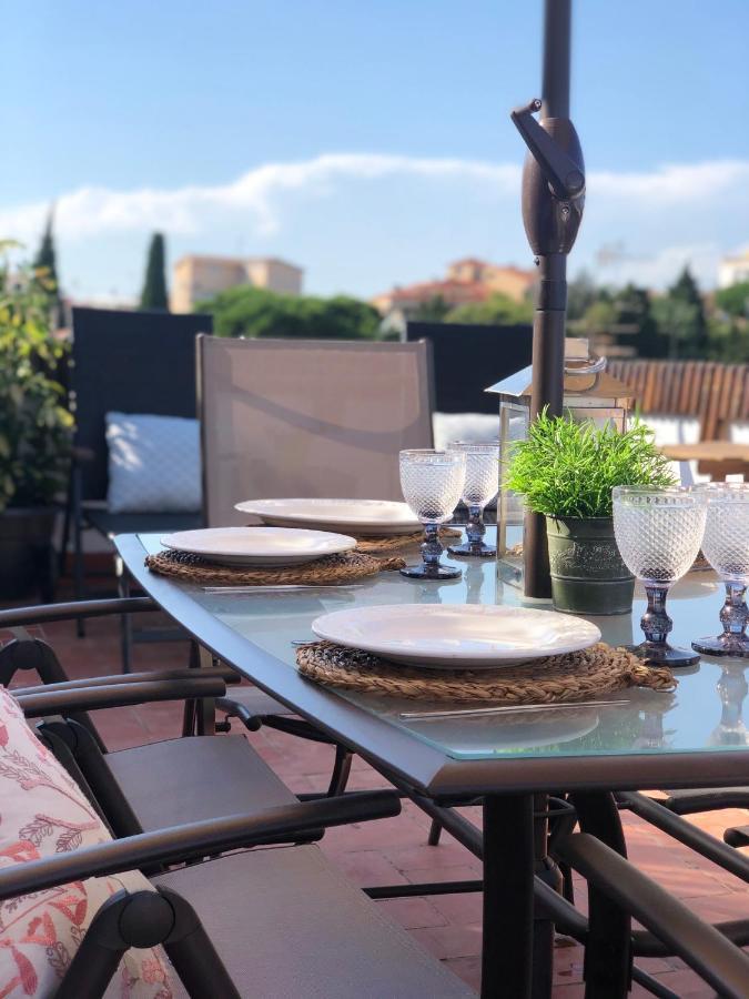Apartamento Con Terraza Y Piscina En Malgrat De Mar Bagian luar foto